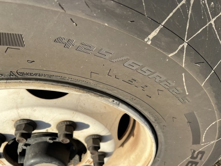 2014-vactor-2100-image-11