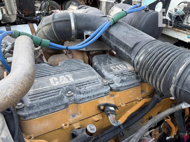 2007-peterbilt-379-image-25