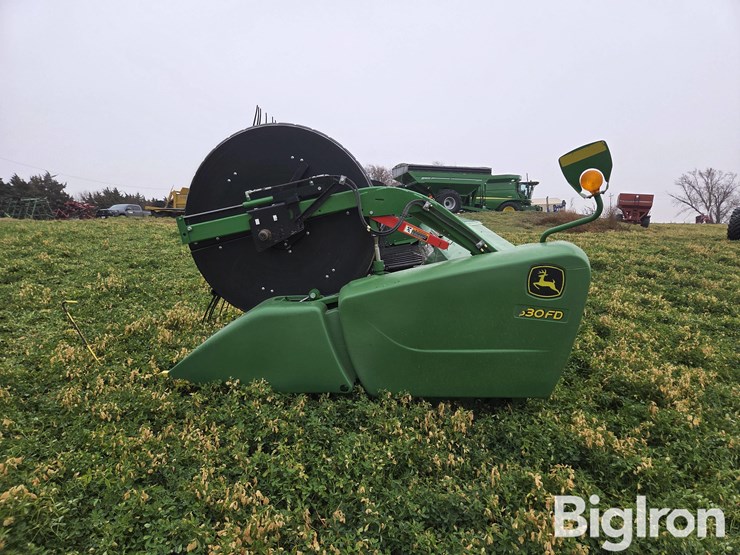 2015-john-deere-630fd-image-8