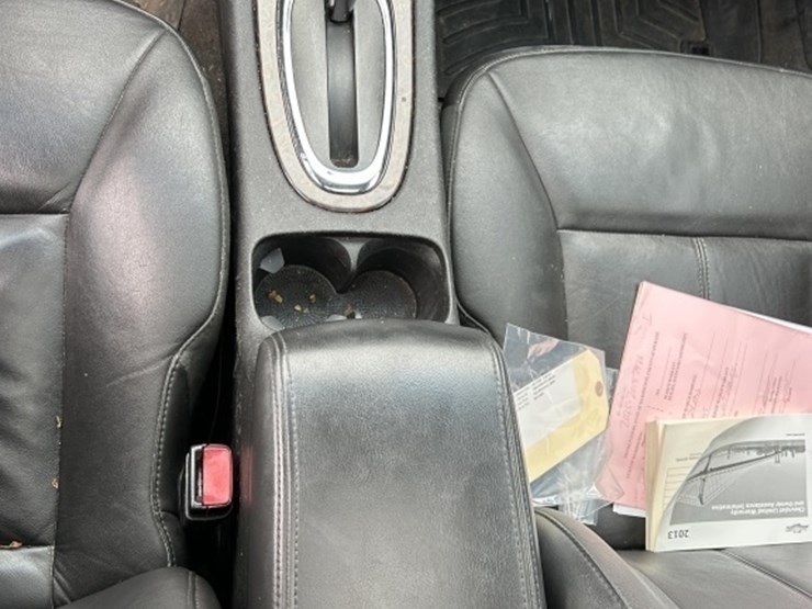 2013-chevrolet-impala-ltz-sedan-image-16