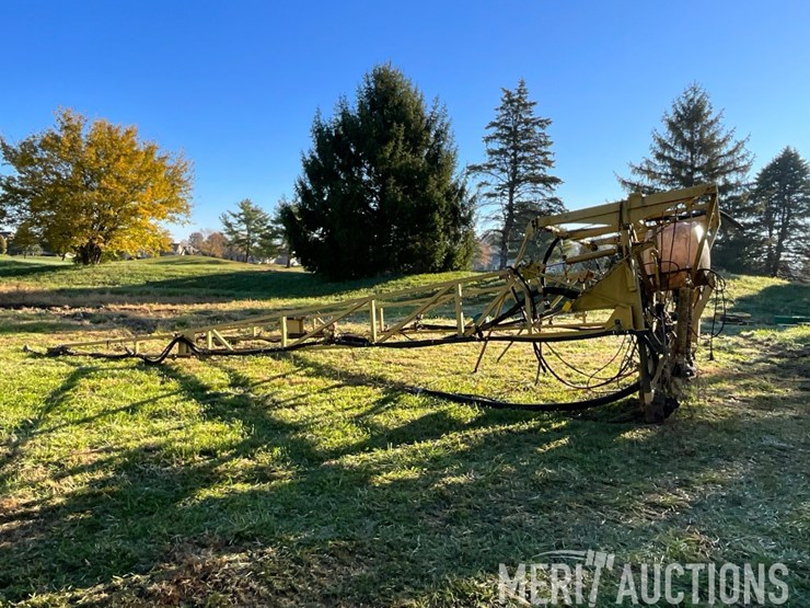 70ft.-sprayer-boom-image-4