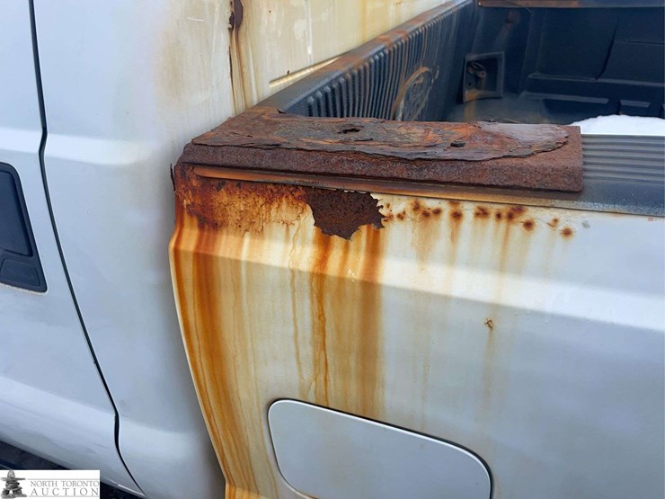 2011-ford-f250-image-34