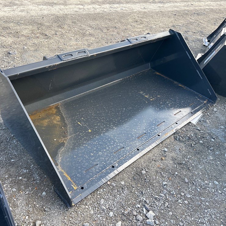 #84 • UNUSED 72” SKID STEER SMOOTH BUCKET