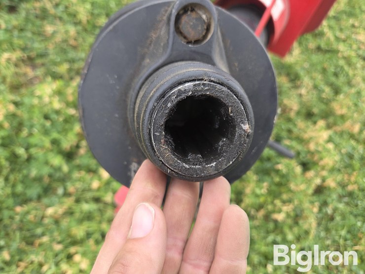 2023-peck-10-81-swing-hopper-auger-image-11