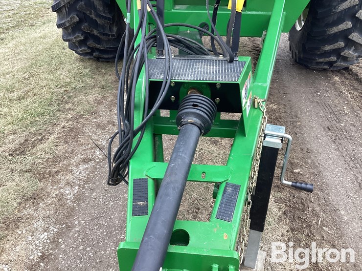 2011-brent-782-image-11