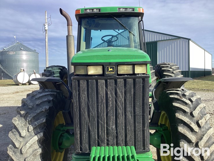 1995-john-deere-8200-image-10