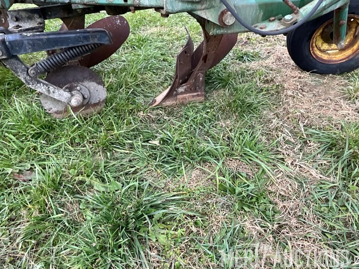 john-deere-2700-image-26