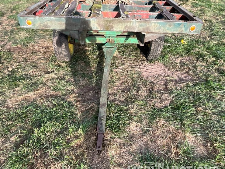 hay-rack-on-john-deere-running-gear-image-11