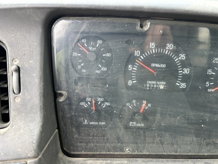 2002-sterling-l7500-image-29