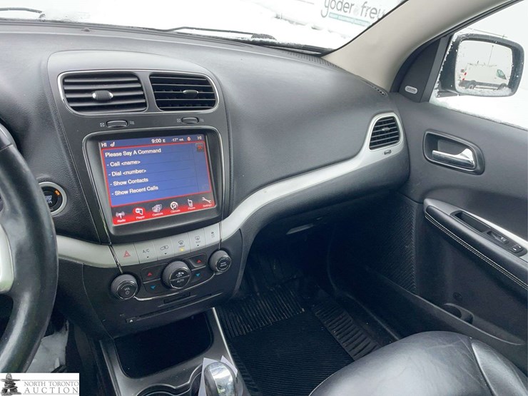 2014-dodge-journey-image-16