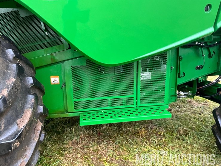 2015-john-deere-s660-image-18