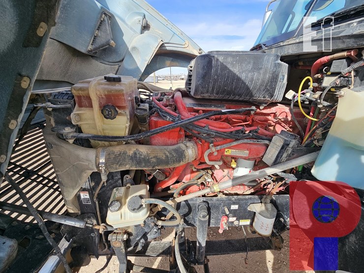 2015-freightliner-t/a-sleeper-haul-truck-32651-image-7