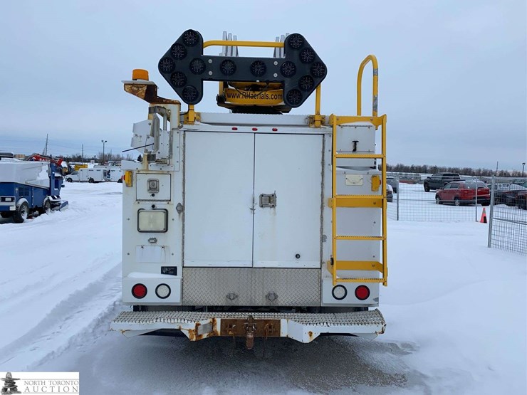 2013-ford-f450-image-6