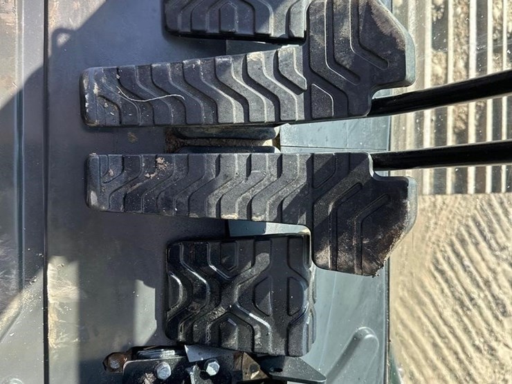 2018-caterpillar-336fl-image-14