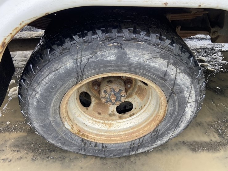 1990-dodge-ram-350-image-12