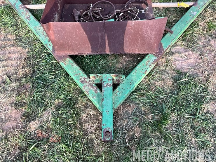 john-deere-implement-trailer-image-3