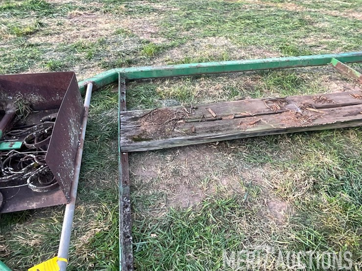 john-deere-implement-trailer-image-11