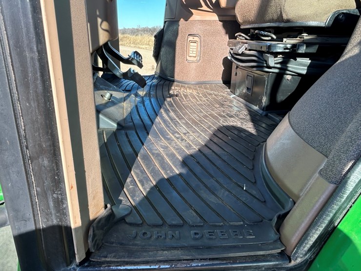 1998-john-deere-8400-image-29