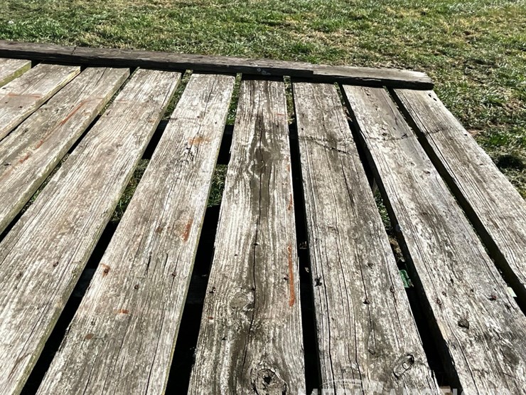 hay-rack-on-running-gear-image-35