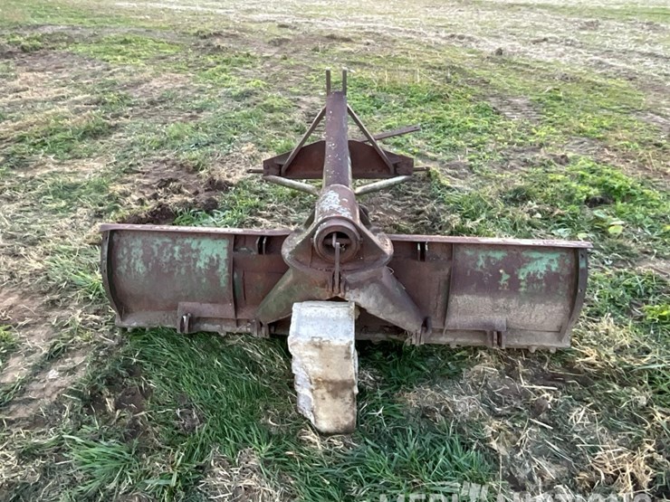 john-deere-8-image-4