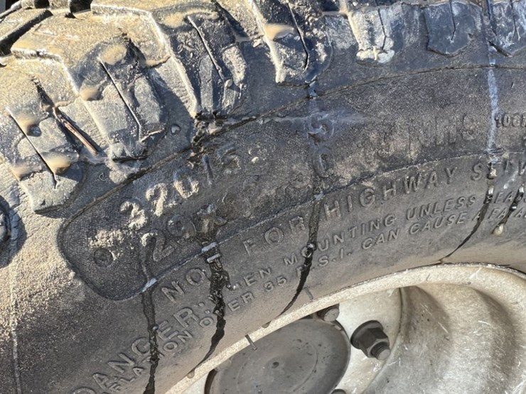 2017-toro-groundsmaster-5910-rotary-mower-image-19