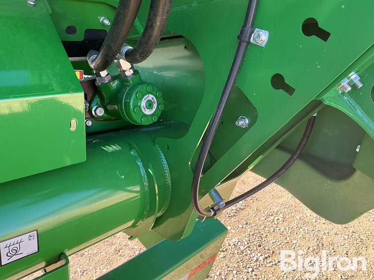 2024-john-deere-hd40f-image-14