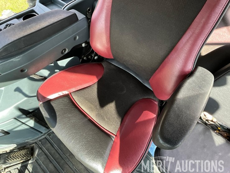 2010-hagie-sts14-image-71