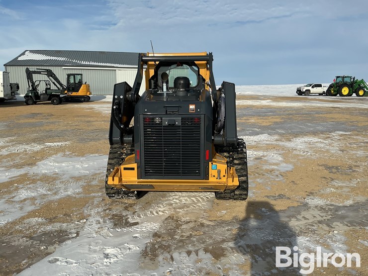 2023-deere-333g-image-6