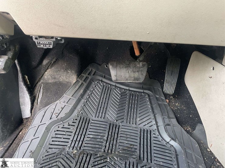 2020-dodge-grand-caravan-se-image-18