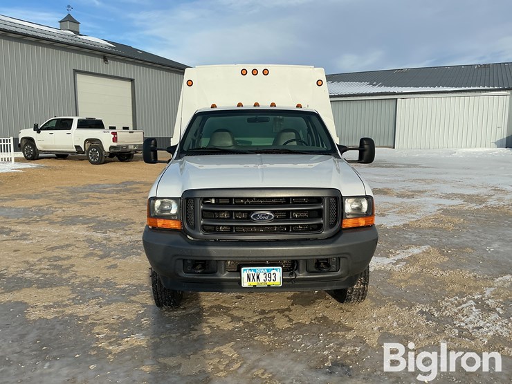 2001-ford-f450-image-2