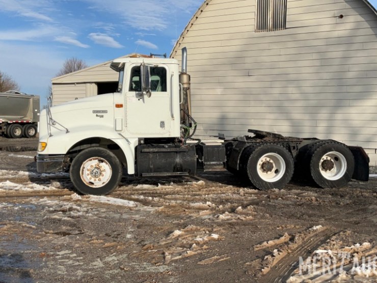 1999-international-9100-image-2