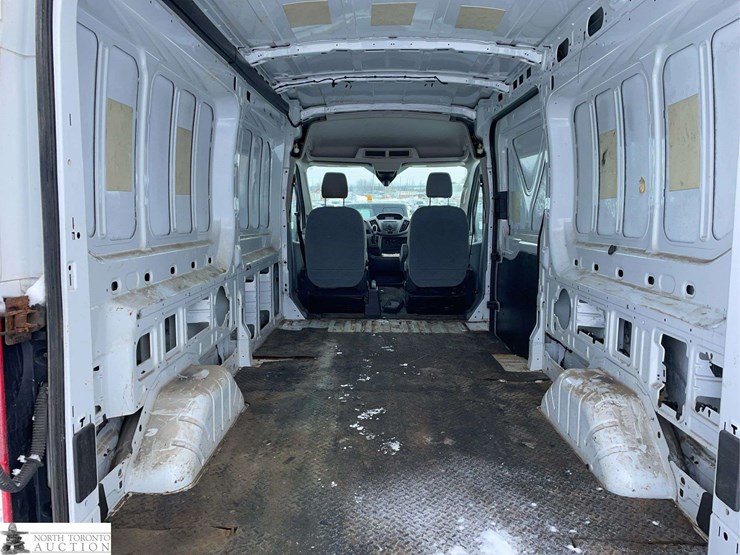 2016-ford-transit-image-69