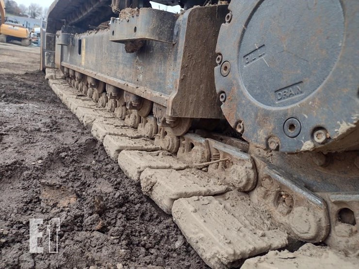 case-cx145d-msr-image-31