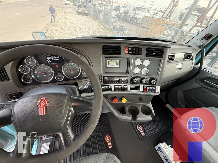 2019-kenworth-t680-image-11