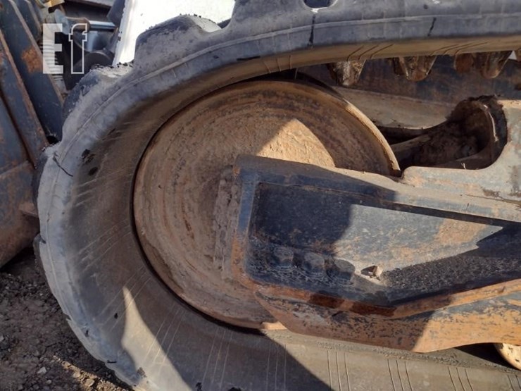 2019-bobcat-t770-image-27