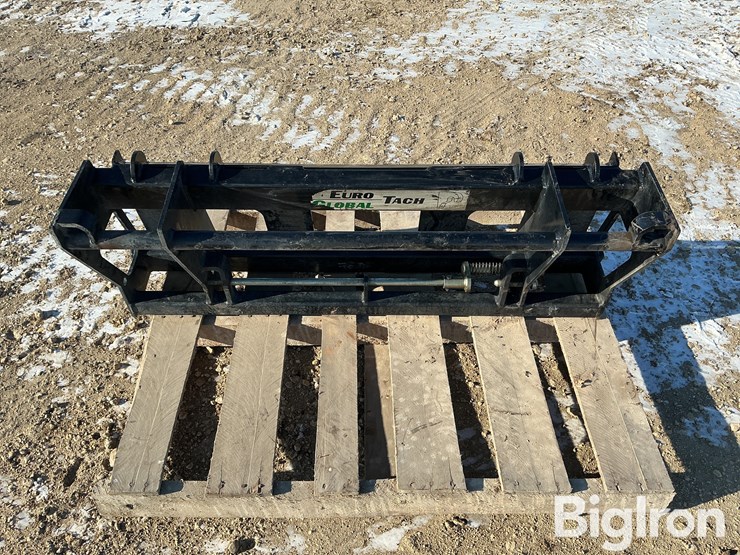 mds-skid-loader-to-euro-mount-adapter-image-2