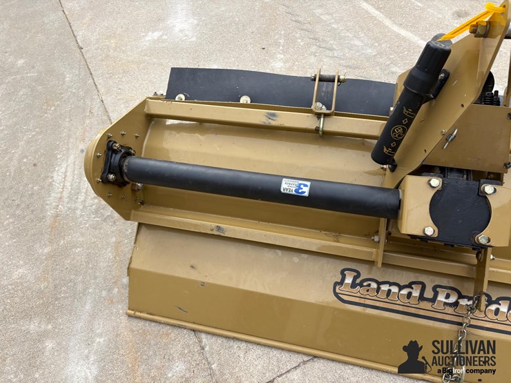 2022-land-pride-rtr1274-image-15