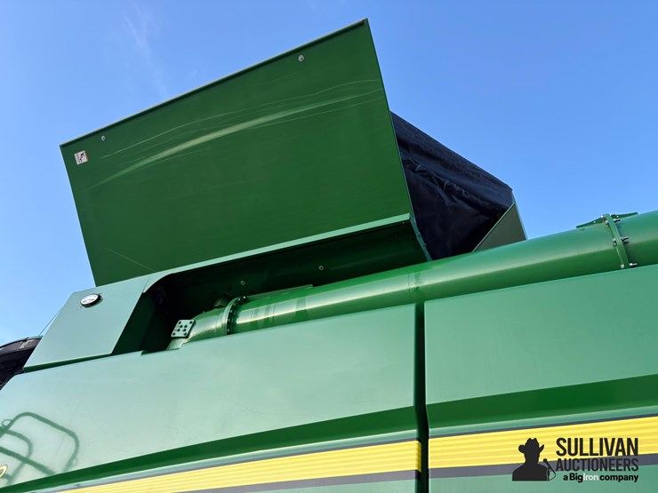 2018-john-deere-s780-image-17