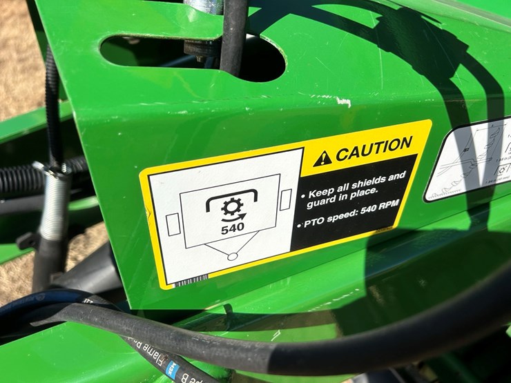 john-deere-460m-image-23