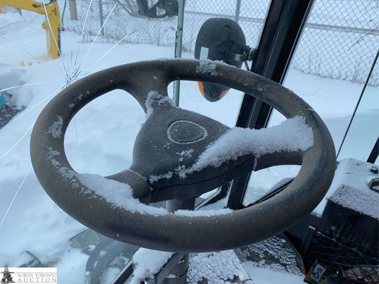 2014-jacobs-lf550-mower-2014-jacobsen-lf550-image-14