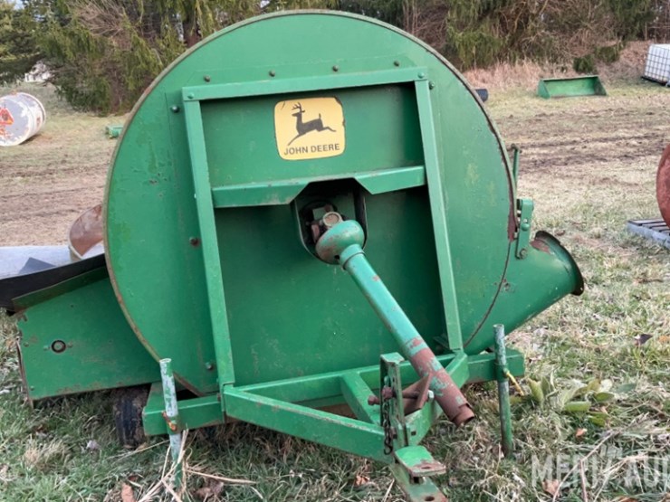 john-deere-65-image-10