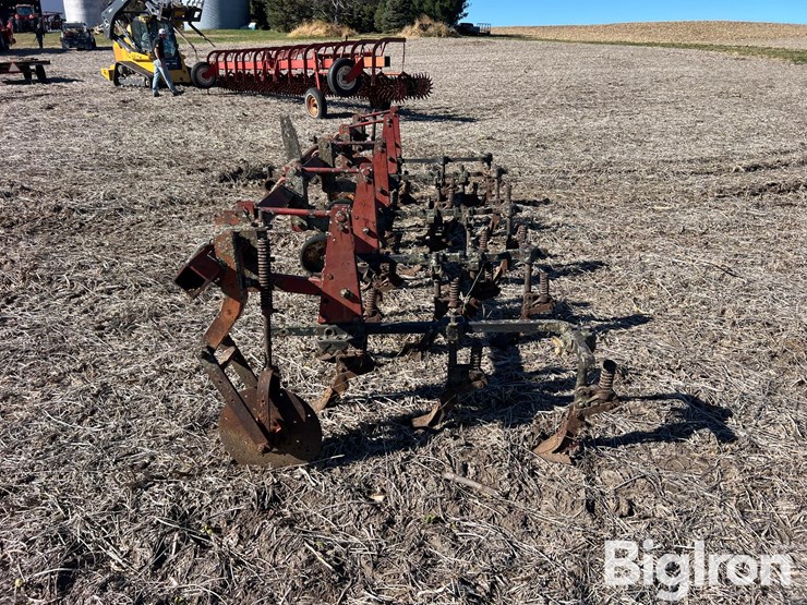 3-pt-4-row-cultivator-image-8
