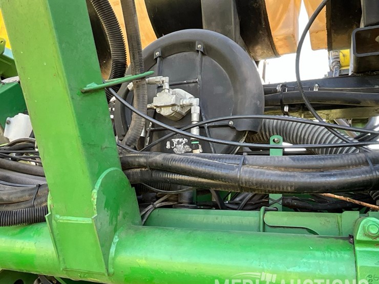john-deere-1790-image-58