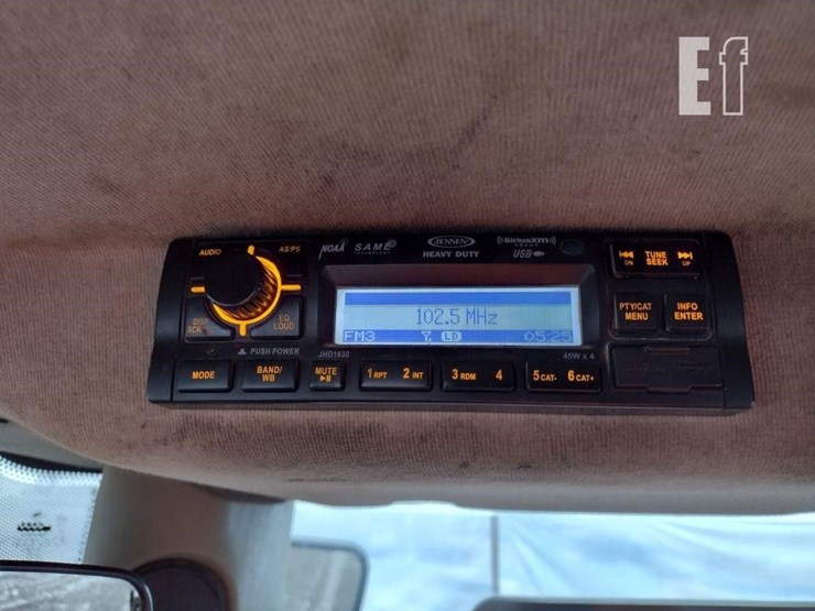 2016-case-721f-image-10