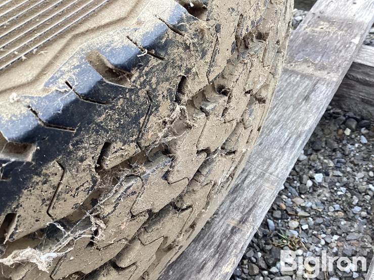 general-ameri-steel-lt235/85r16-tire-&-rim-image-10