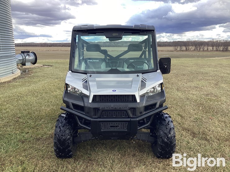 2015-polaris-ranger-image-2