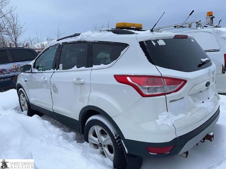 2013-ford-escape-se-image-6