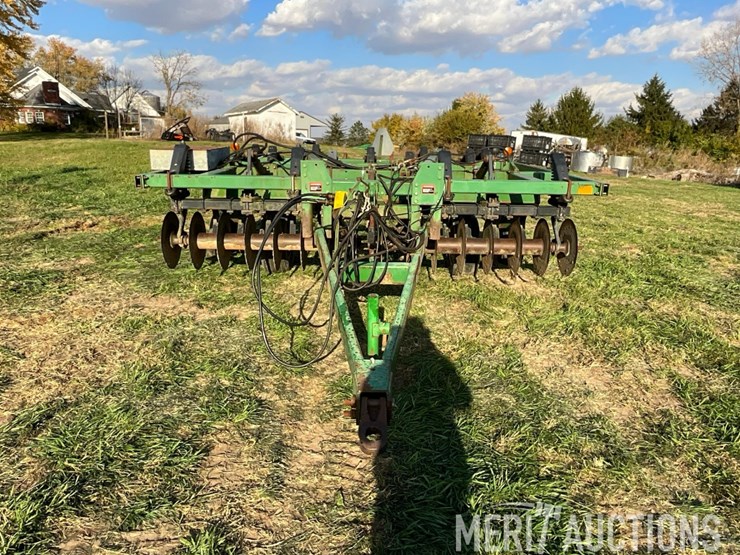 john-deere-714-image-7