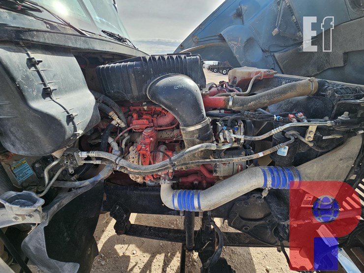 2015-freightliner-t/a-sleeper-haul-truck-32651-image-6