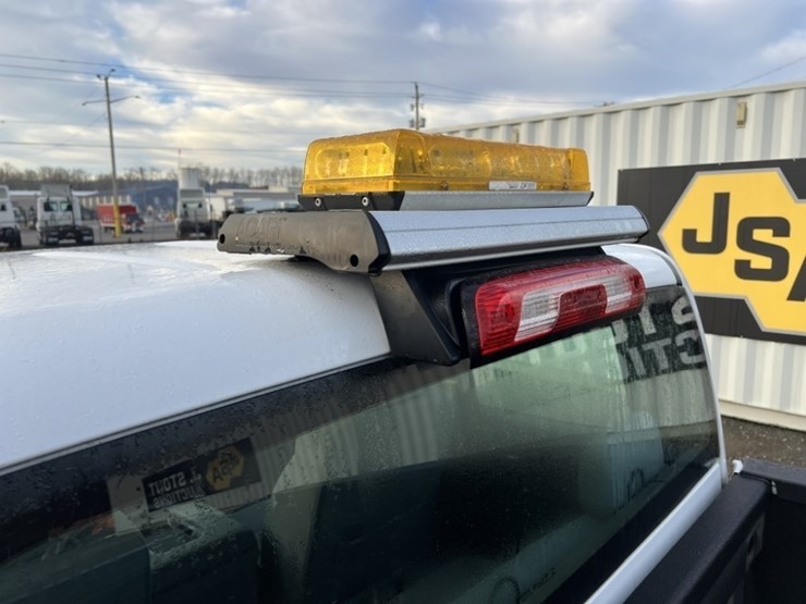 2016-chevrolet-silverado-1500-image-19